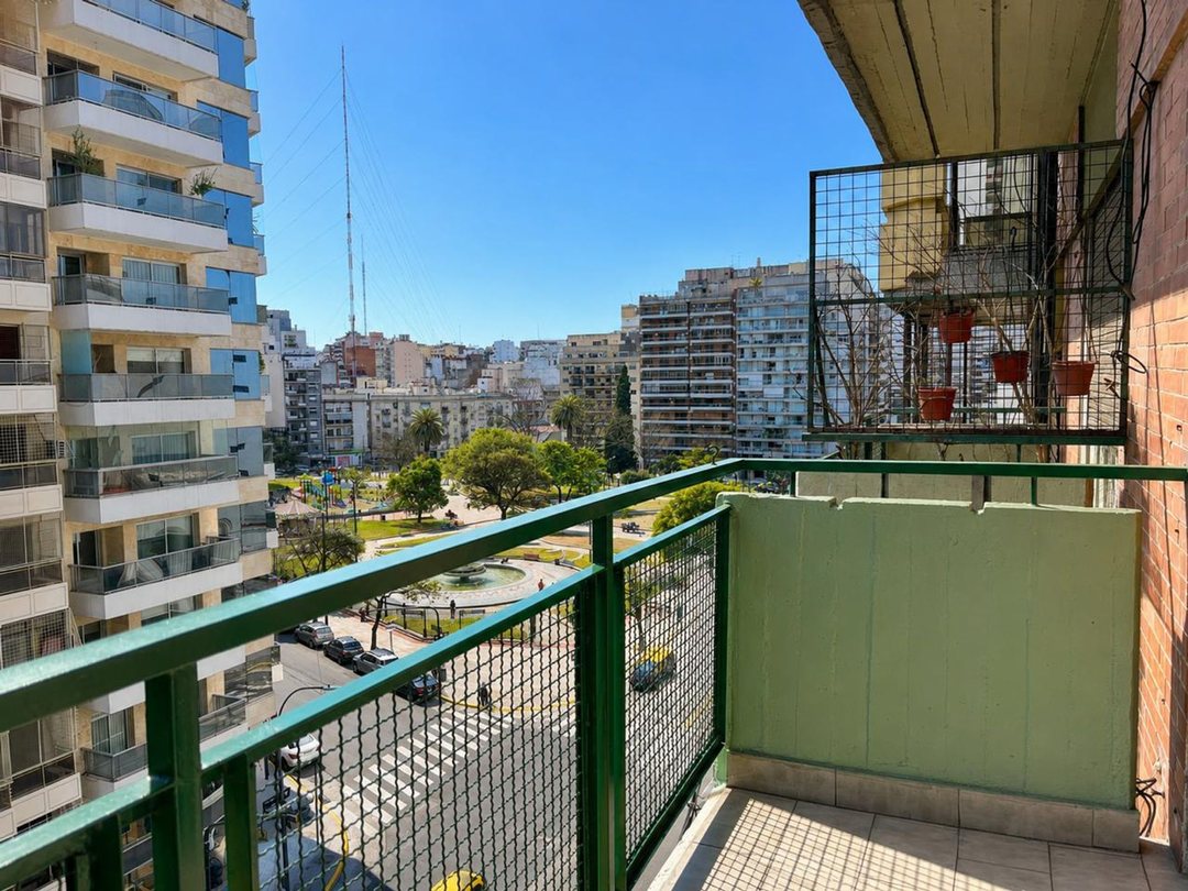2 ambs. Alquiler, Frente, Balcón