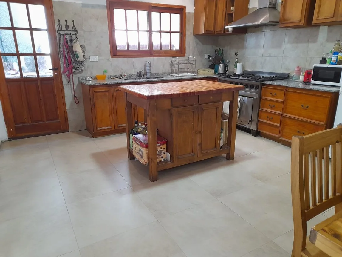 Casa de 5 ambientes en venta en Lanús Oeste, Ministro Brin 3500, foto 2