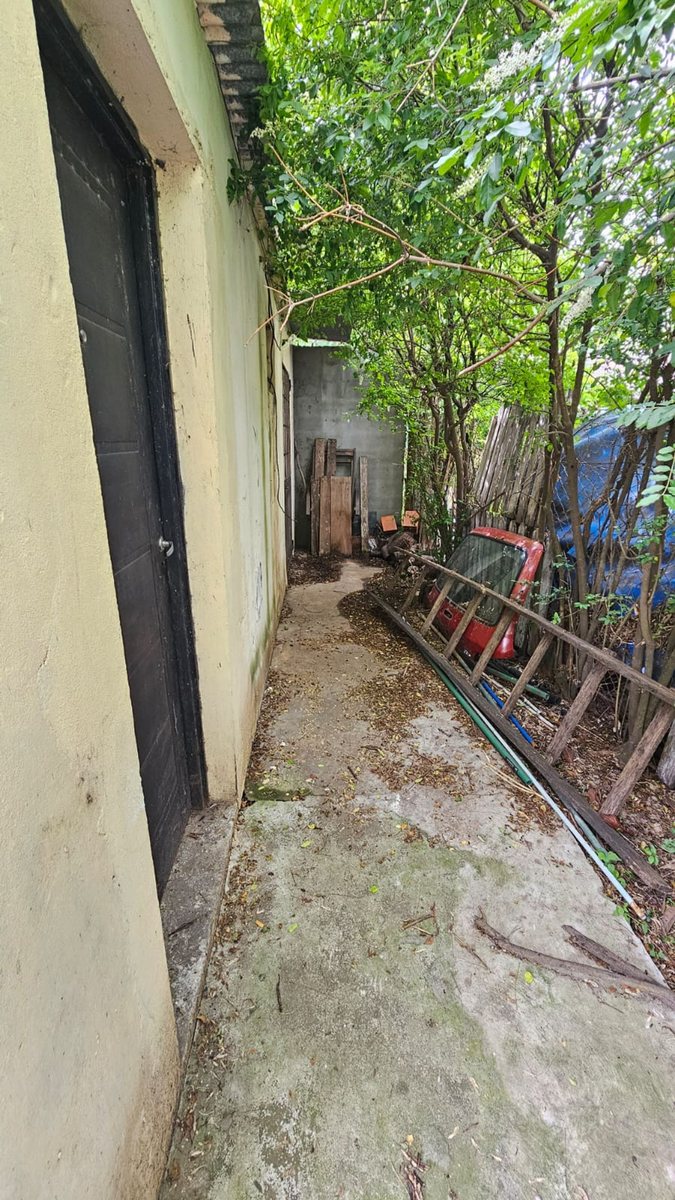 Foto 18 — OPORTUNIDAD - DOS CASAS EN UN MISMO TERRENO