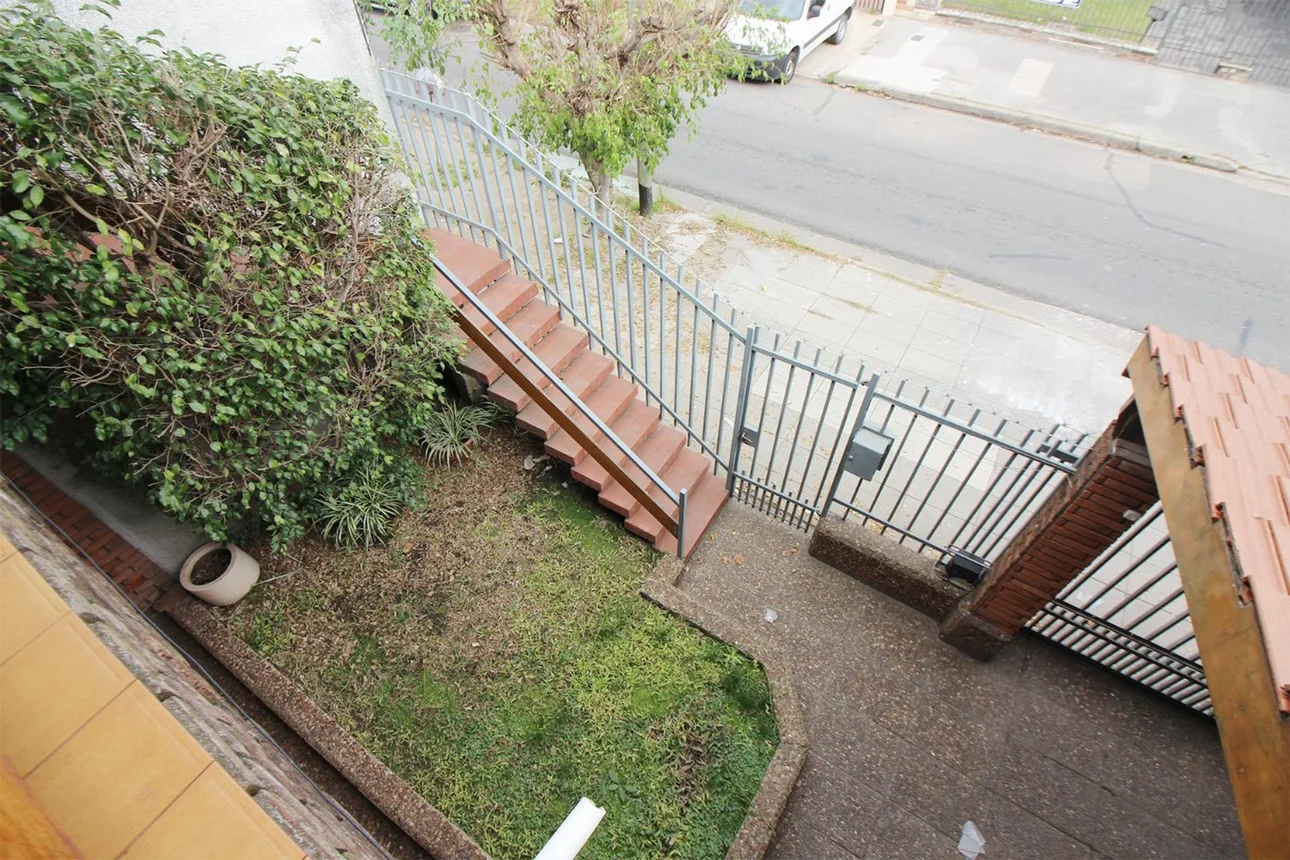 PH de 4 ambientes en venta en Ramos Mejía, Berón de Astrada 2300, foto 3