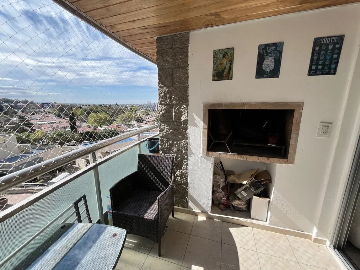 Departamento de 4 ambientes en alquiler en Córdoba, Av. Colón 6200, foto 2