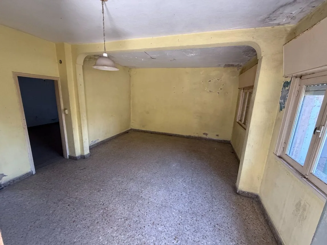 Casa de 4 ambientes en venta en La Tablada, Montenegro 400, foto 4