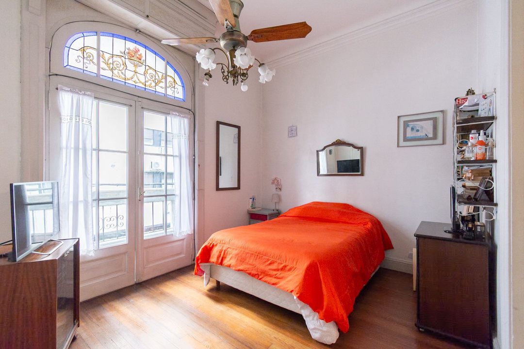 DEPARTAMENTO 3 AMBIENTES VENTA SAN TELMO C BALCON