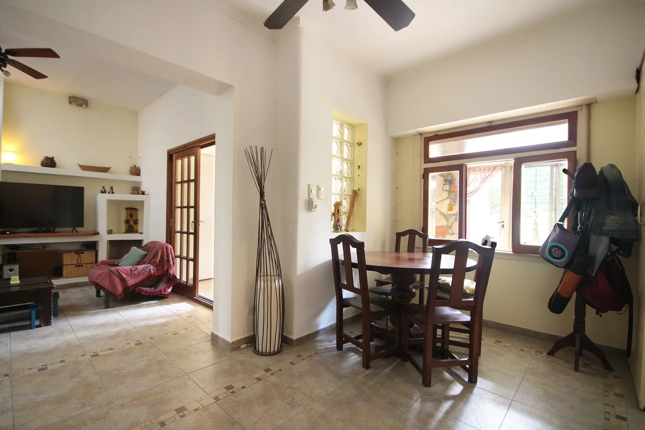 Casa de 7 ambientes en venta en Versalles, Marcos Sastre 6300, foto 3