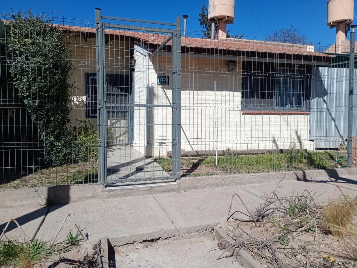 Casa de 3 ambientes en venta en Luján de Cuyo, Bombero Pedro Cruceño 1100