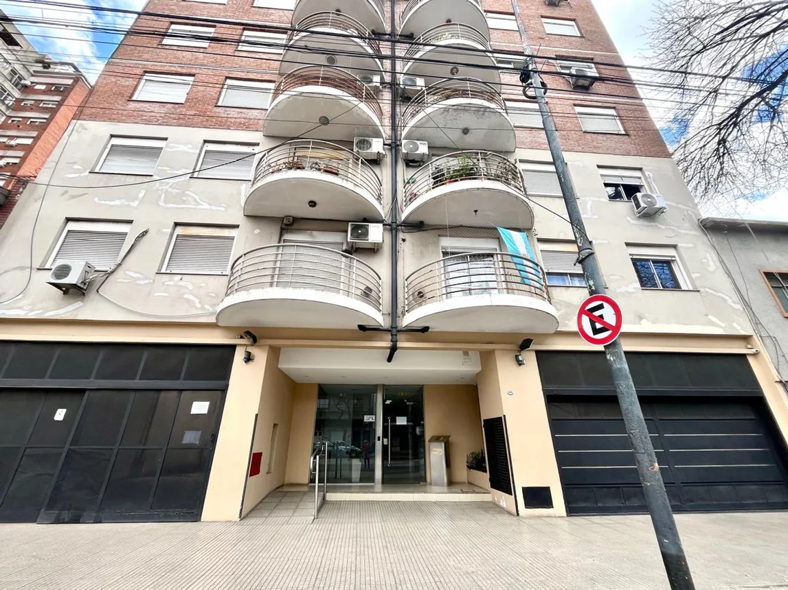 Departamento en venta en Parque Avellaneda, Avenida Directorio 3900