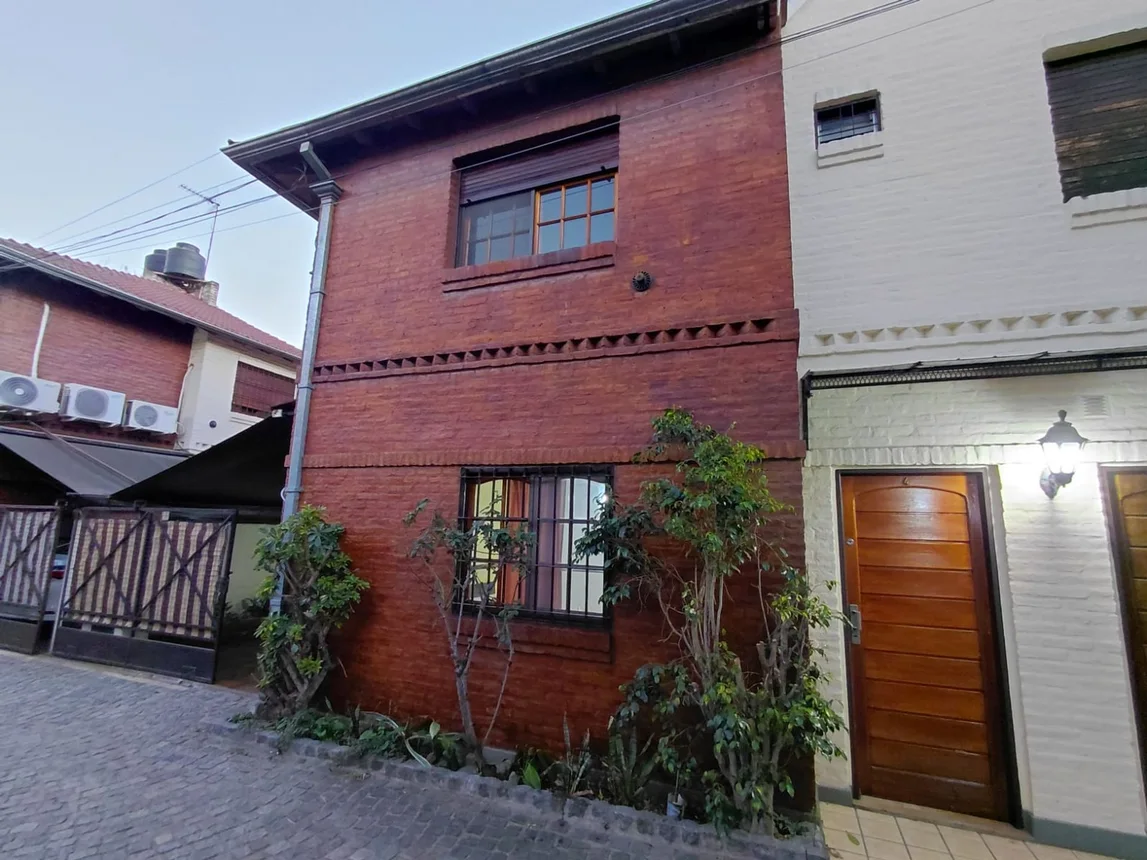 Casa dúplex en venta en Lomas de Zamora