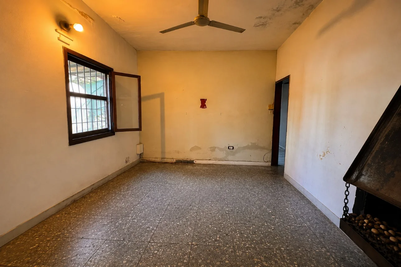 Casa de 5 ambientes en venta en Munro, Israel 2100, foto 2