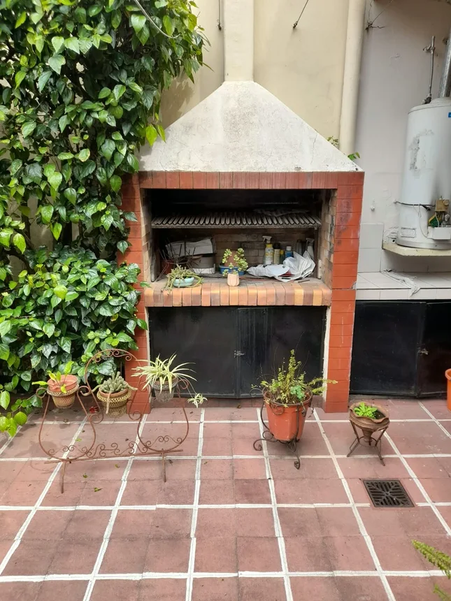 Casa de 5 ambientes en venta en Ramos Mejía, Tacuarí 300, foto 4