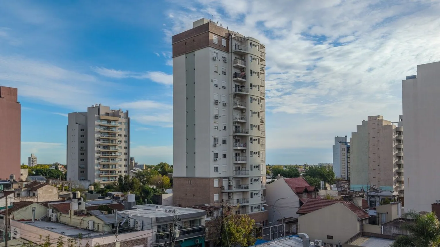 Departamento de 3 ambientes en venta en Remedios de Escalada, Juan de Garay 100
