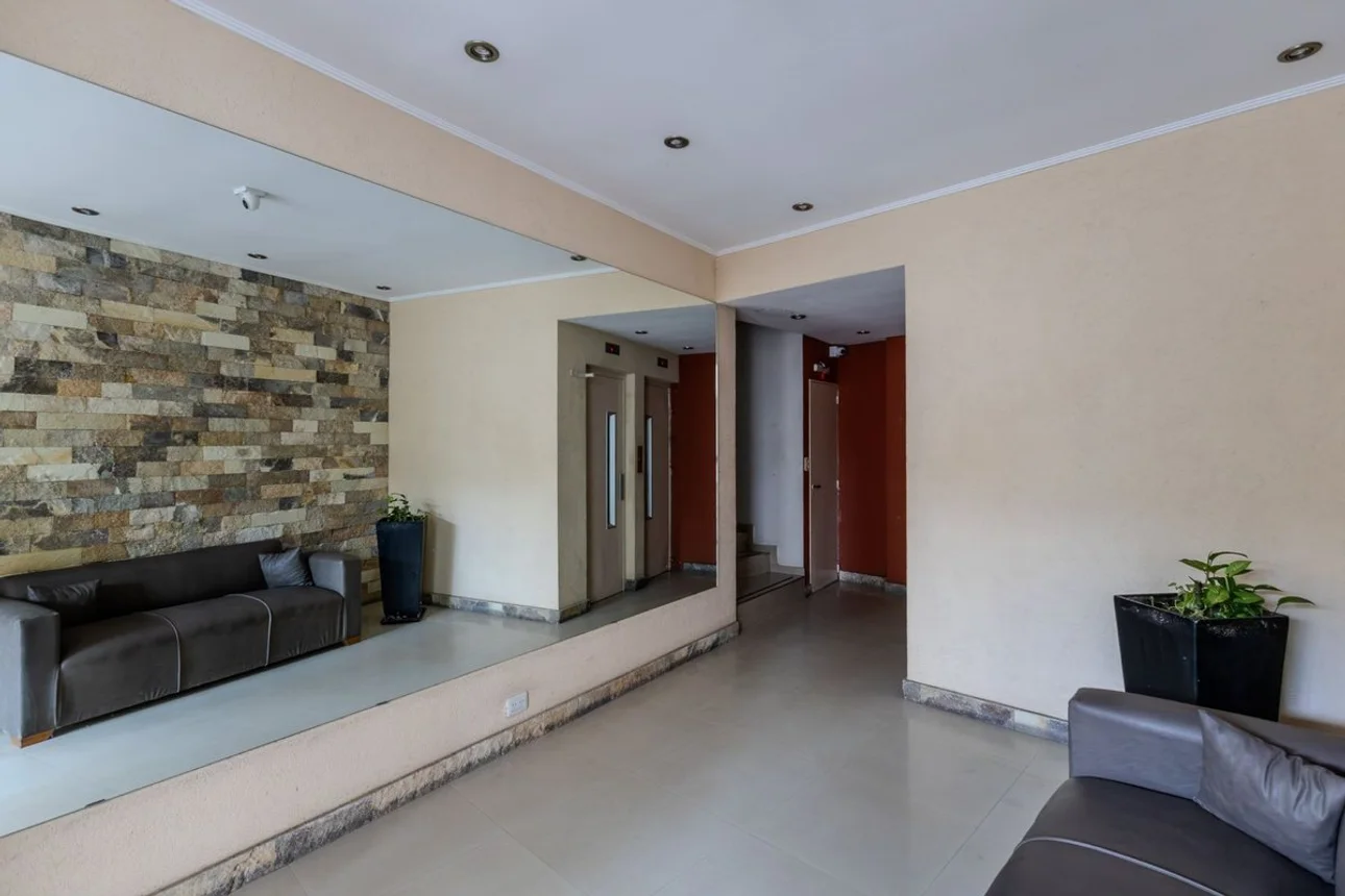 Departamento de 3 ambientes en venta en Remedios de Escalada, Juan de Garay 100, foto 3