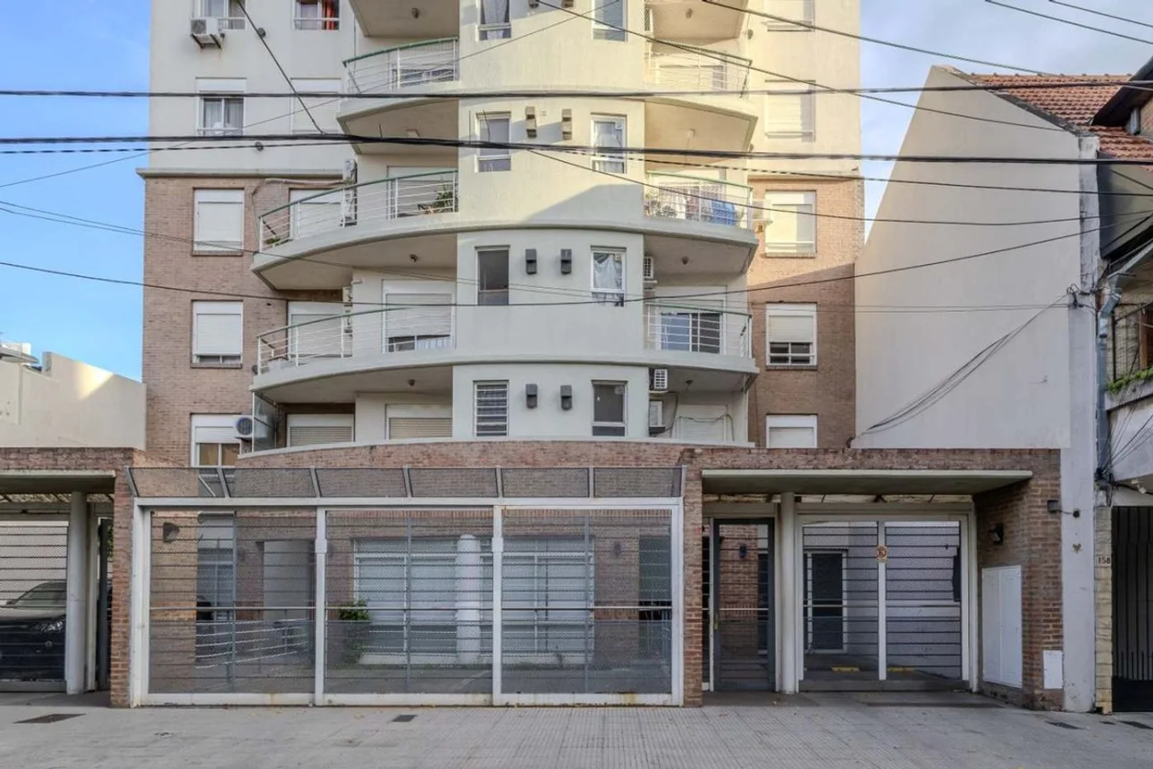 Departamento de 3 ambientes en venta en Remedios de Escalada, Juan de Garay 100, foto 2