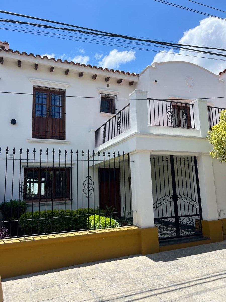 CASA VENTA MACROCENTRO ZONA MONUMENTO A GÜEMES - foto 2