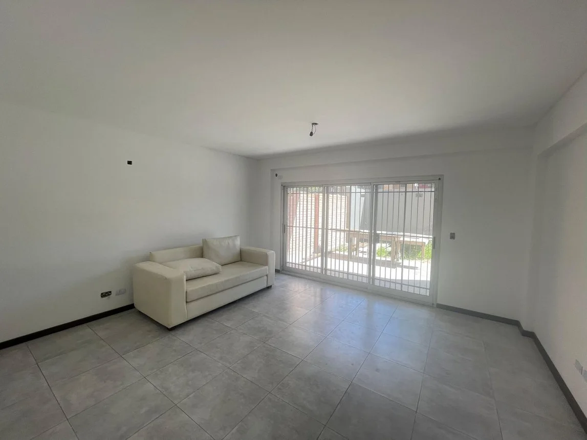 Departamento en venta en Villa Luro, foto 3