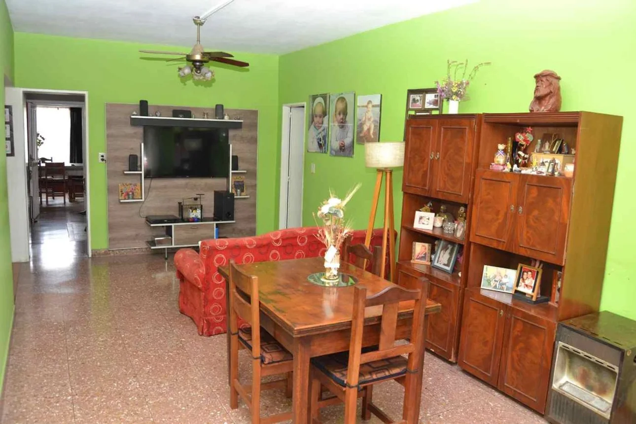 Casa de 4 ambientes en venta en Isidro Casanova, Juan Sebastián Bach 3400, foto 4