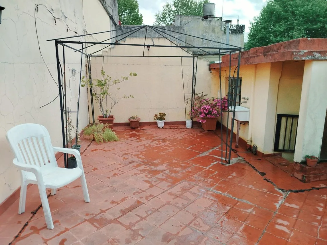 PH en venta en Mataderos
