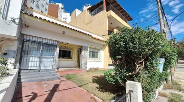 Venta casa 3 dorm fondo  gje rambla  Malvin