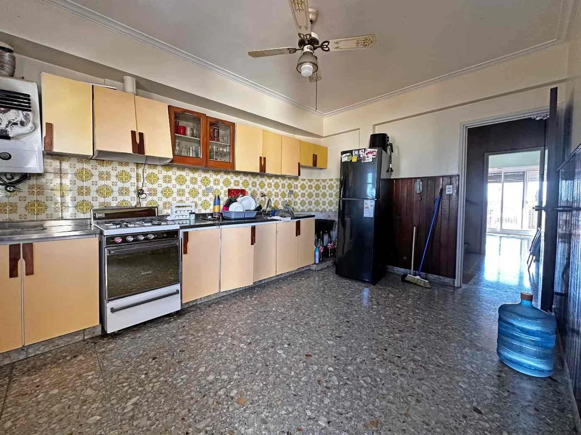 Departamento de 4 ambientes en venta en Quilmes, Pringles 1600, foto 3