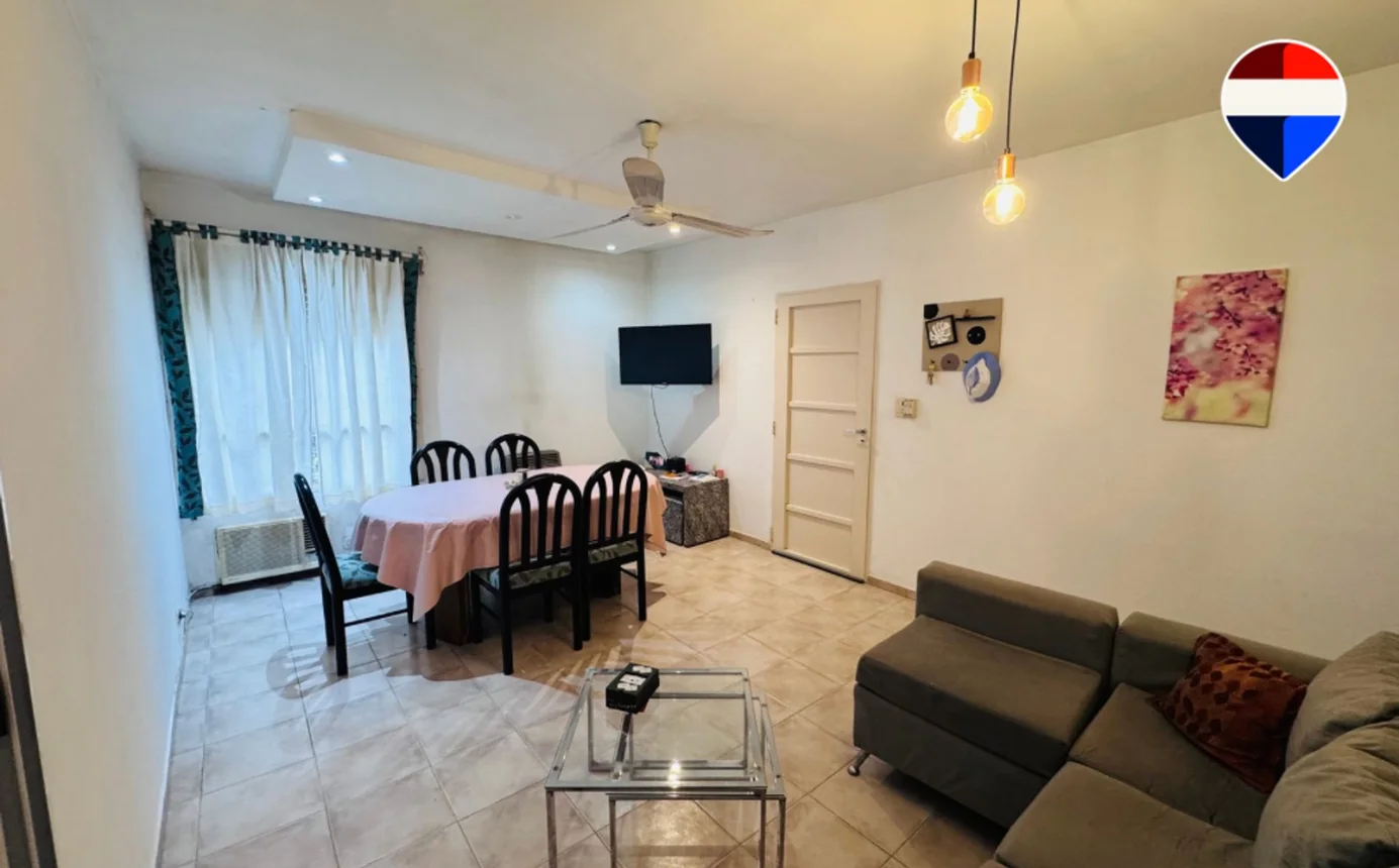 Casa 4 ambientes patio-cochera 200 m2 totales, foto 3