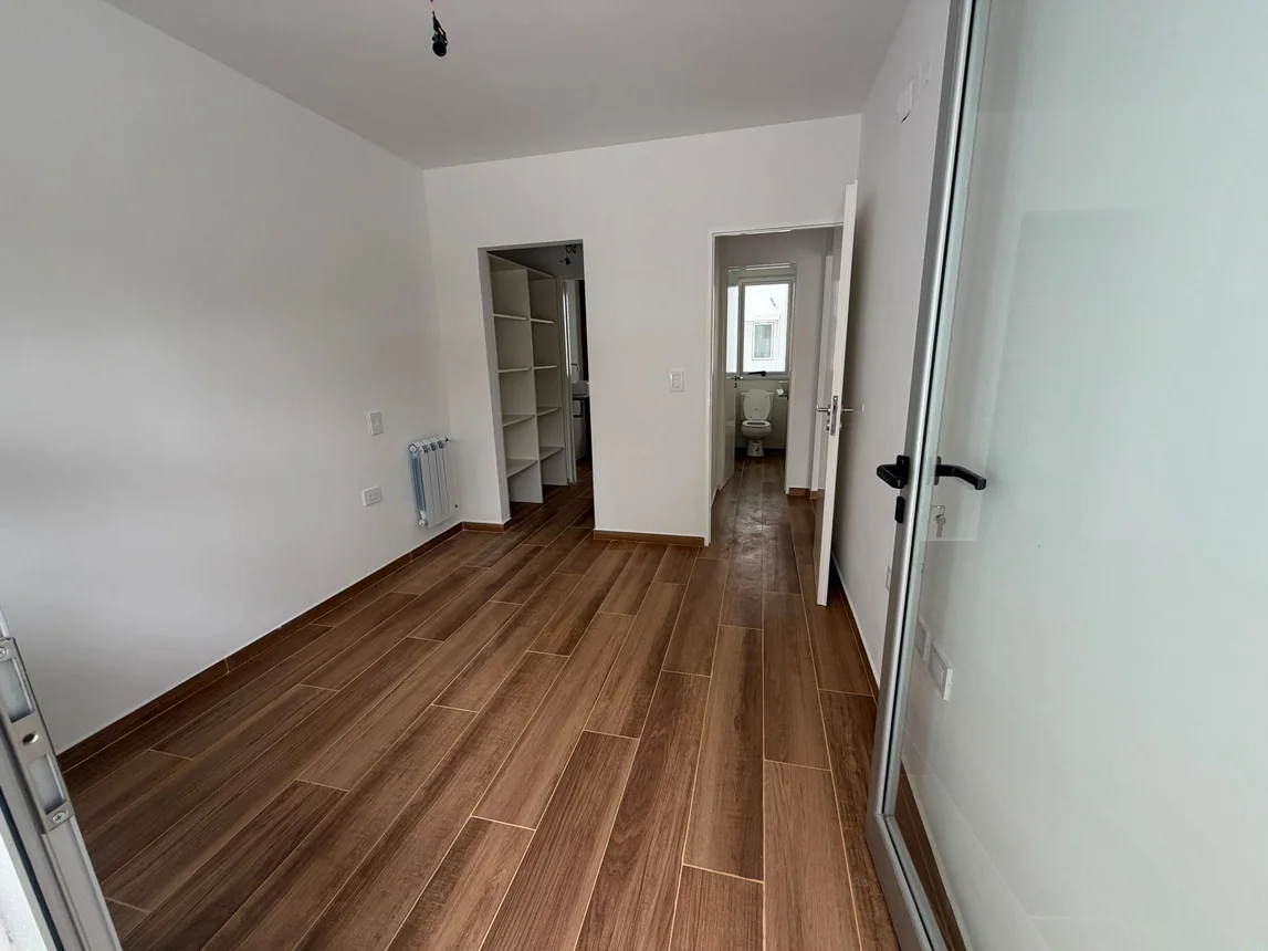 Departamento en venta en La Plata, foto 3