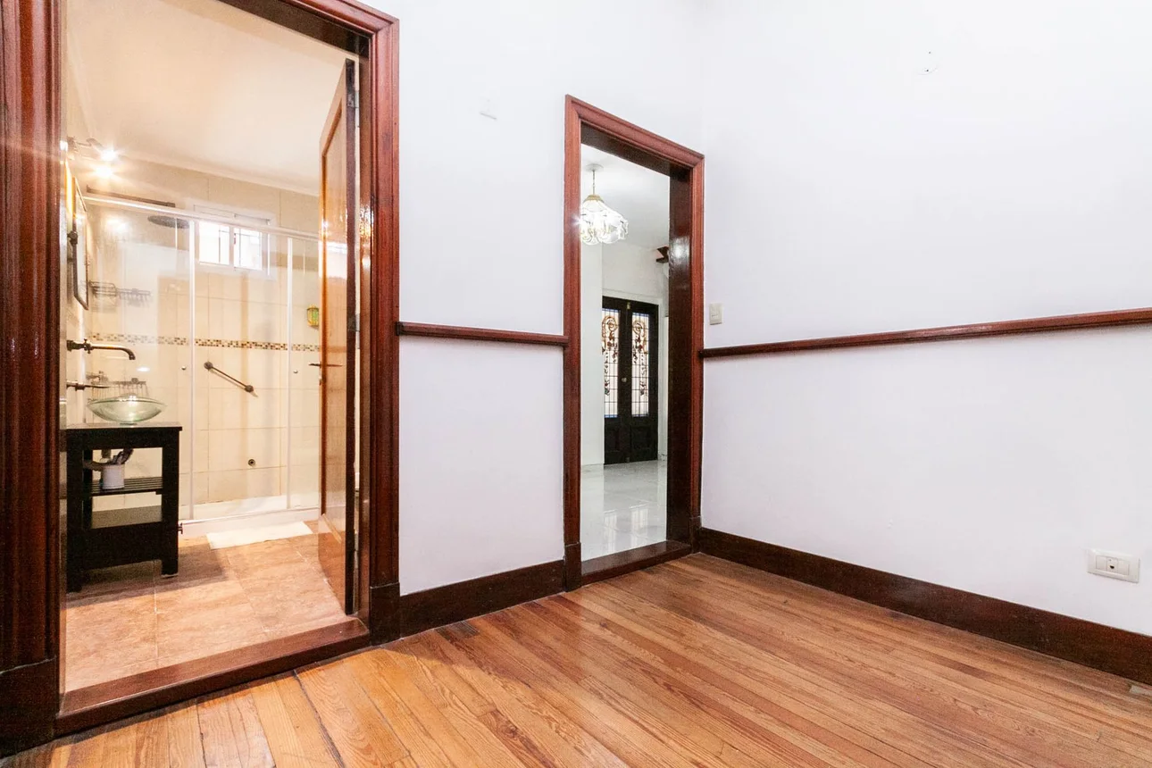 Casa en venta en Banfield, foto 5