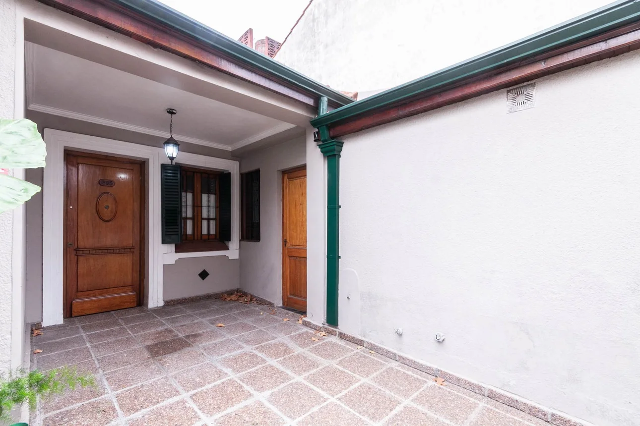 Casa en venta en Banfield, foto 3