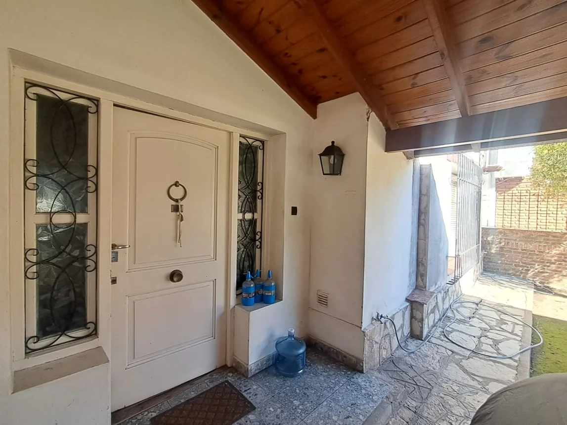 Casa de 6 ambientes en venta en San Antonio de Padua, San Martín 1600, foto 4