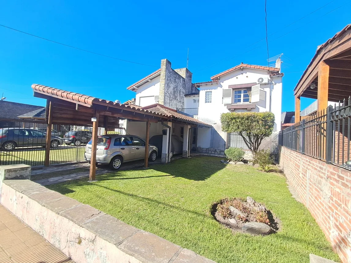 Casa de 6 ambientes en venta en San Antonio de Padua, San Martín 1600, foto 2