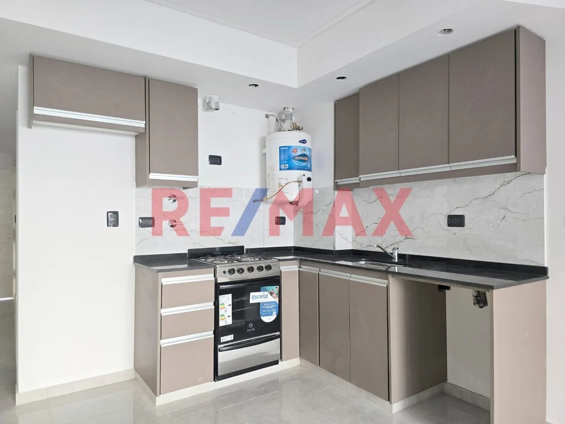 Monoambiente en venta en Lomas del Mirador, Pueyrredón 2700, foto 2