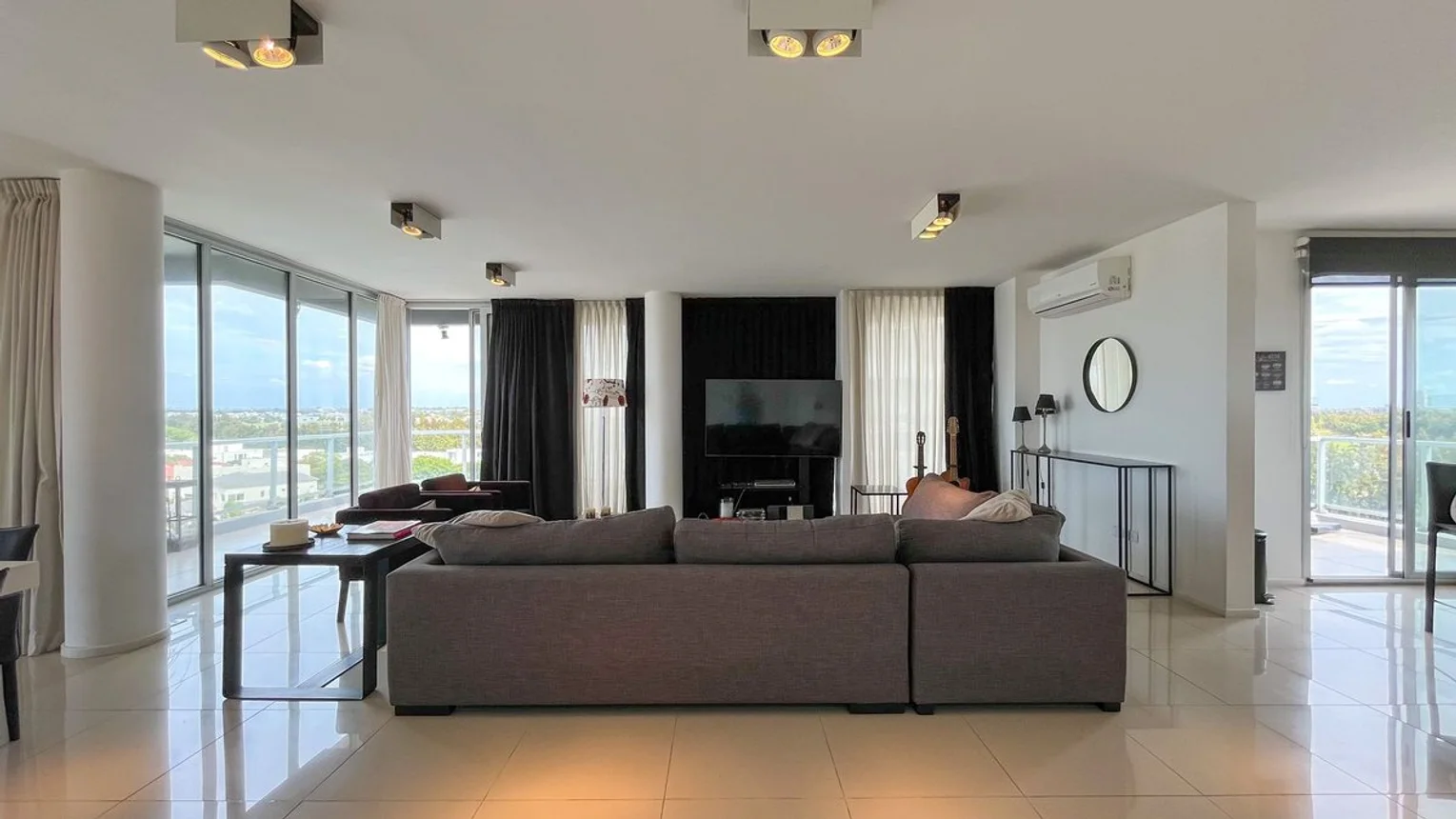 Penthouse de 5 ambientes en venta en Nordelta, Avenida del Golf 2100, foto 4