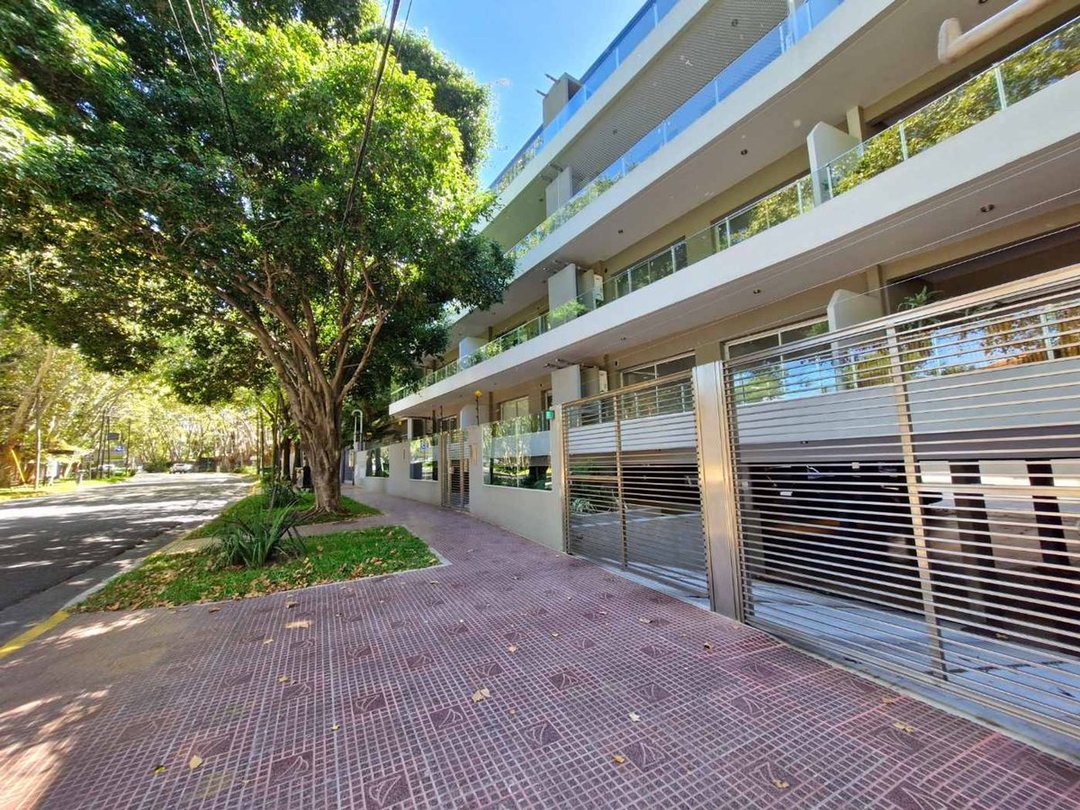 DEPARTAMENTO EN ALQUILER VICTORIA 2AMB BALCON COCH