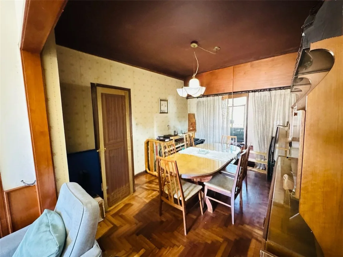 PH de 4 ambientes en venta en Munro, Jujuy 2200, foto 4