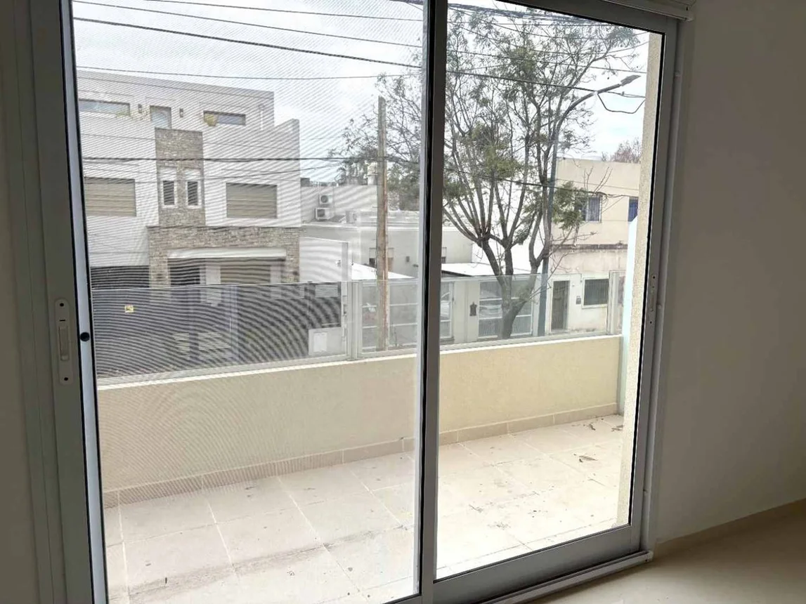 PH en venta en Versalles, foto 3