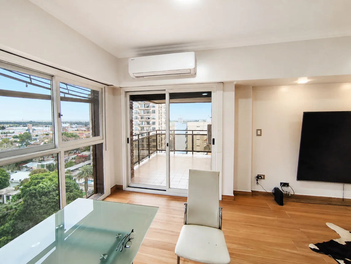 Piso de 4 ambientes en venta en Bernal Este, Castro Barros 0, foto 2