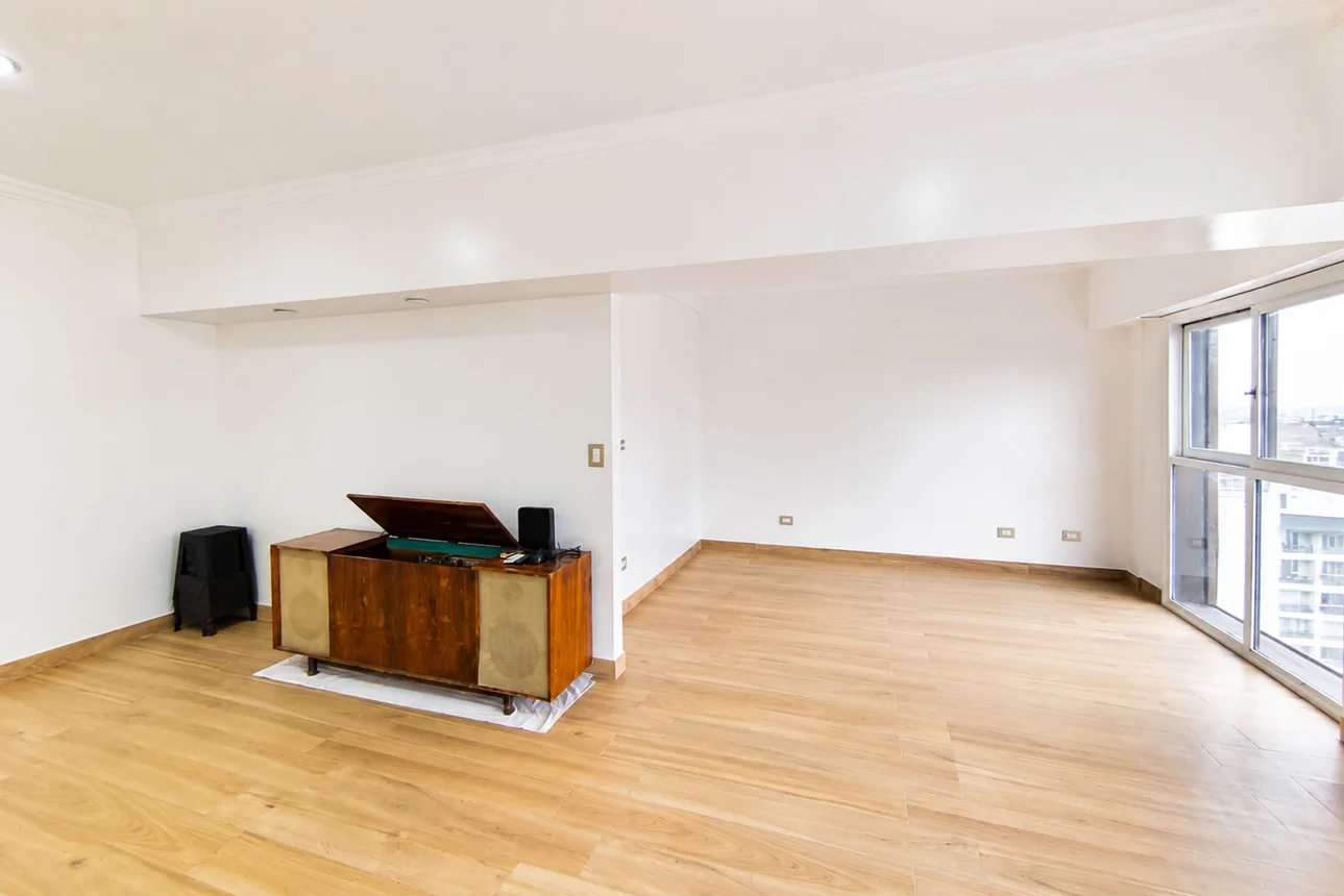 Piso de 4 ambientes en venta en Bernal Este, Castro Barros 0, foto 3