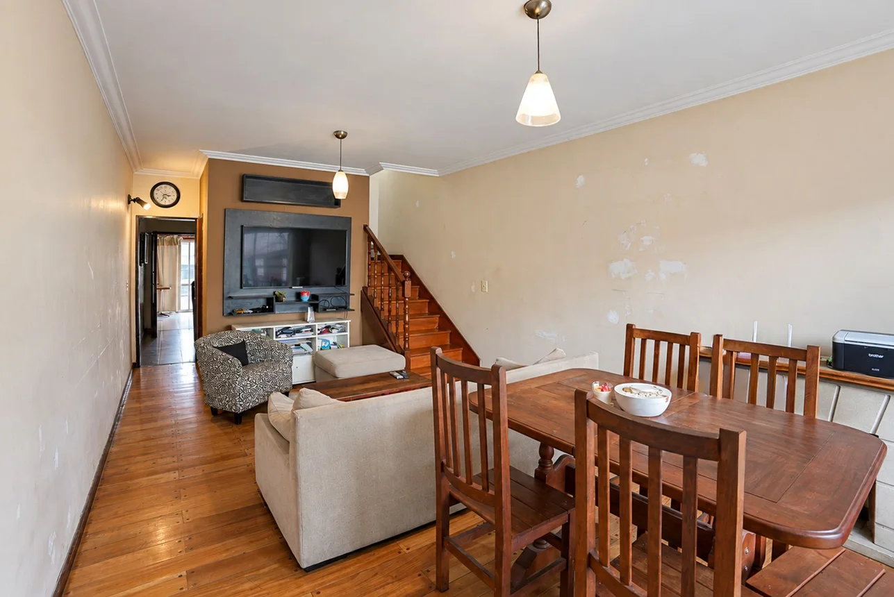 Casa tríplex de 4 ambientes en venta en Morón, Juan Larrea 700, foto 5