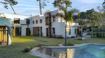 CASA EN VENTA BARRIO PRIVADO LA ARBOLADA