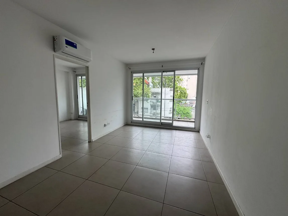 Departamento de 2 ambientes en alquiler en Caballito, Avenida San Martín 1700, foto 2