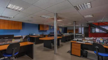 Alquiler de oficinas, Sayago