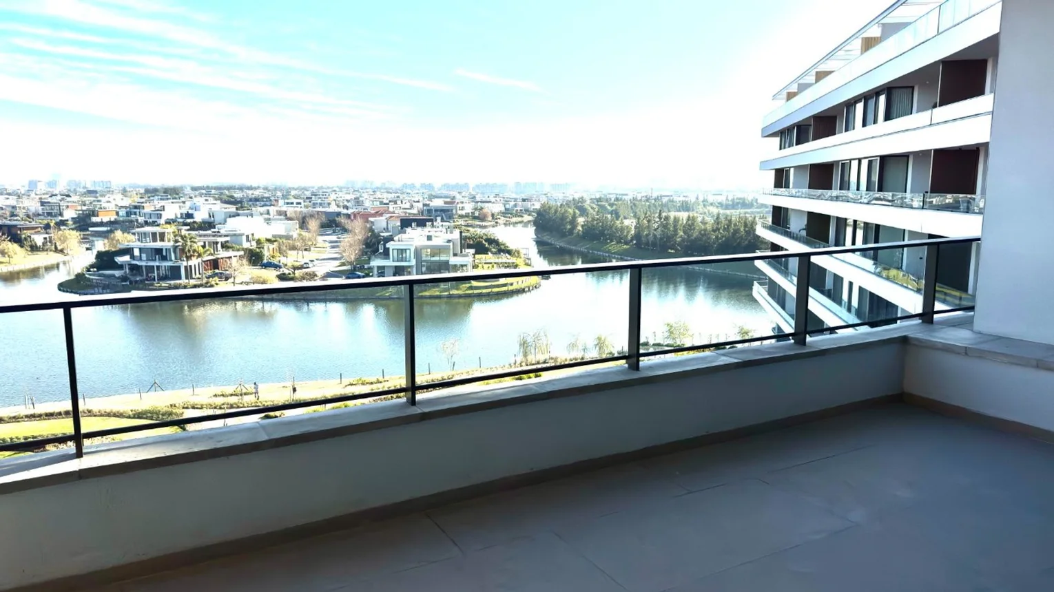 Departamento de 3 ambientes en venta en Nordelta, Avenida del Golf 4400