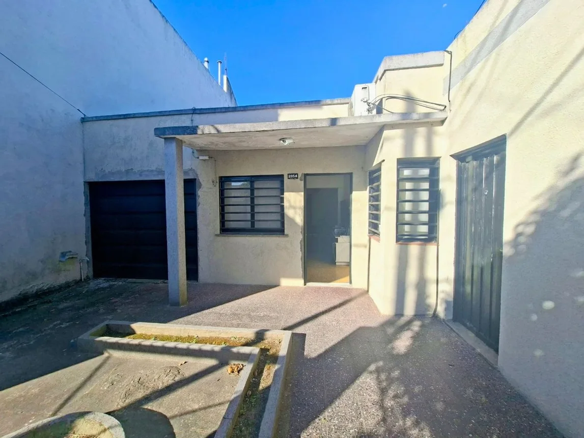 Casa de 3 ambientes en venta en Berazategui, Calle 159 2800, foto 3