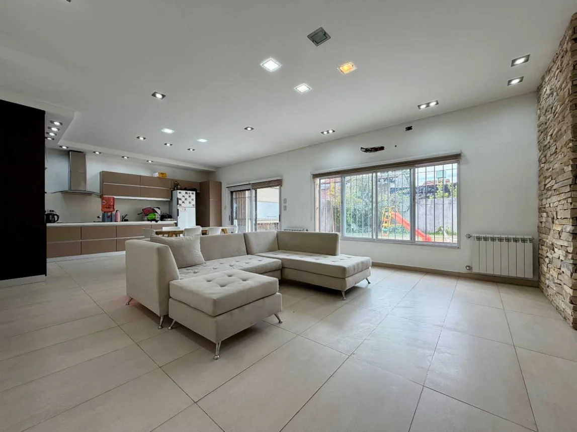 Casa en venta en Hurlingham