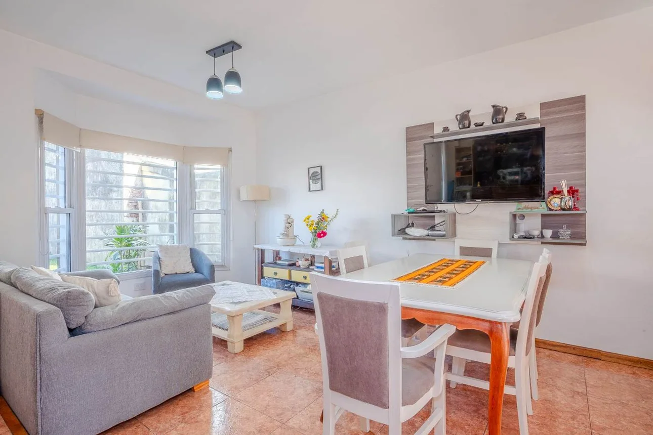 PH de 3 ambientes en venta en Hurlingham, Doctor Delfor Díaz 1700
