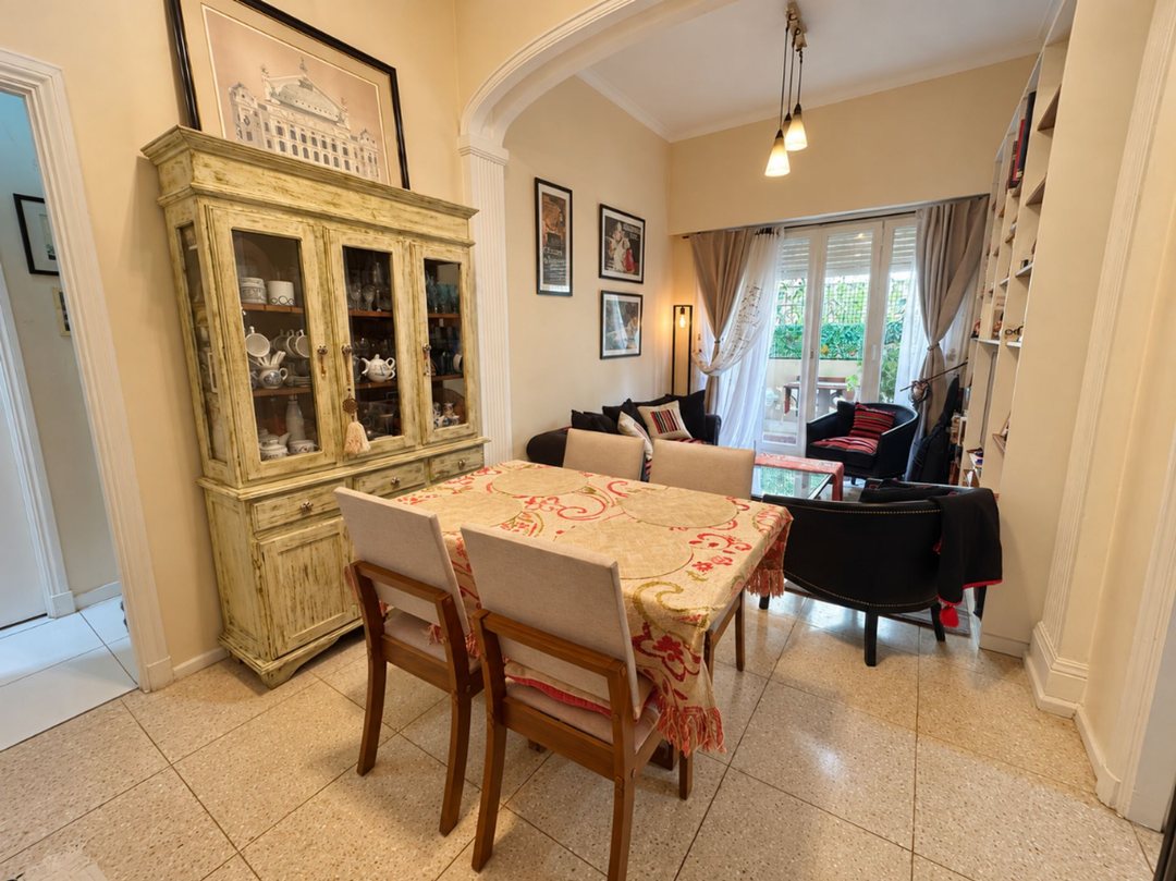 DEPARTAMENTO DE 2 AMBIENTES CON BALCON AL FRENTE