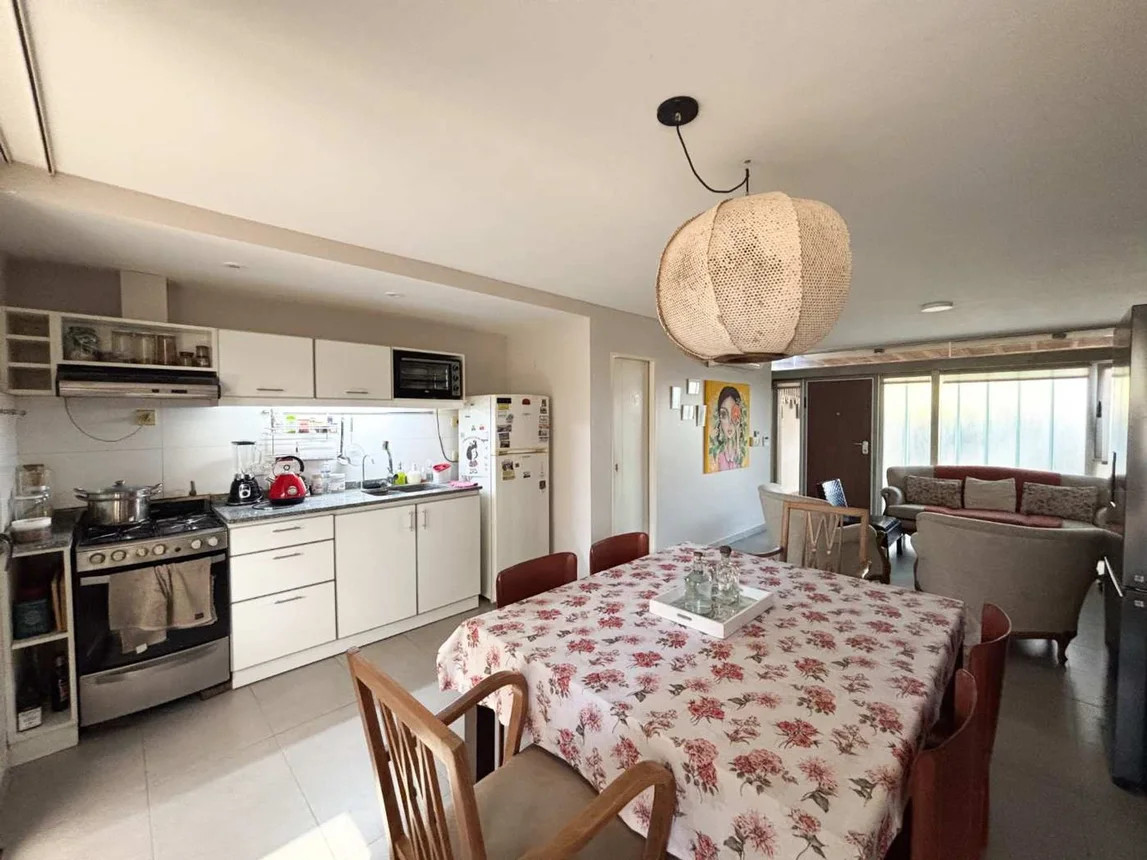 Casa dúplex de 3 ambientes en venta en City Bell, 17 Entre 465 y 466 700, foto 4