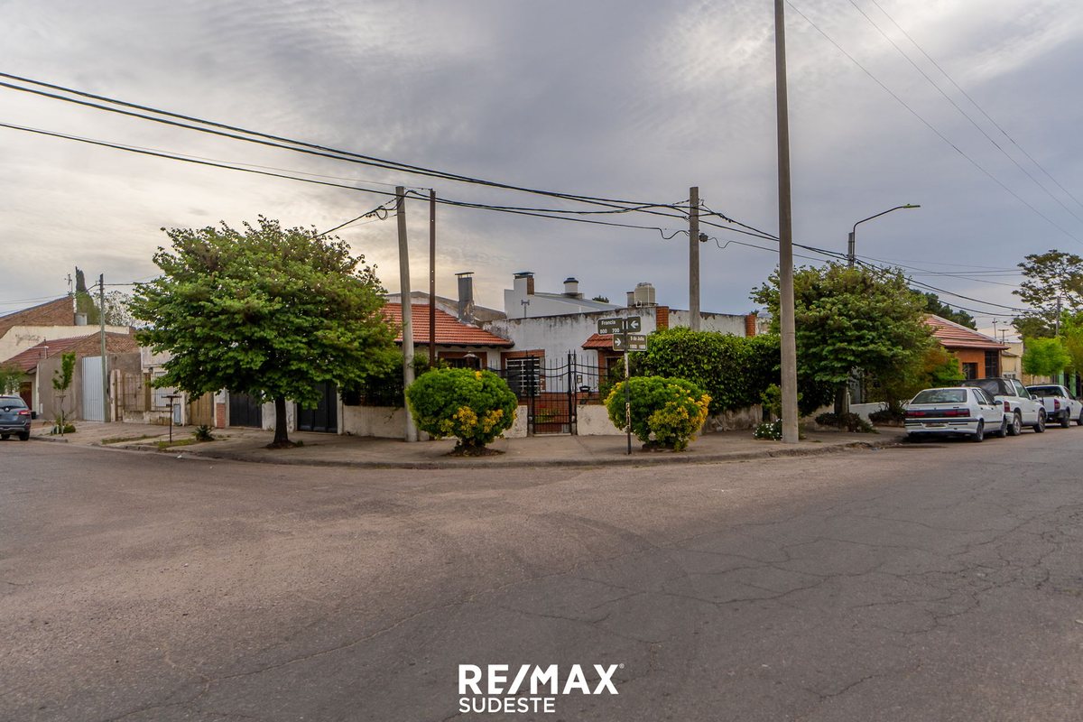 VENTA CASA APTA CRÉDITO 3 DORMITORIOS BARRIO KM5 - foto 2