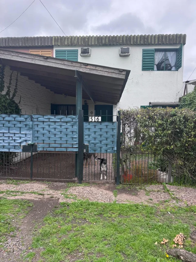 Casa dúplex de 4 ambientes en venta en José C. Paz, Coronel Arias 500