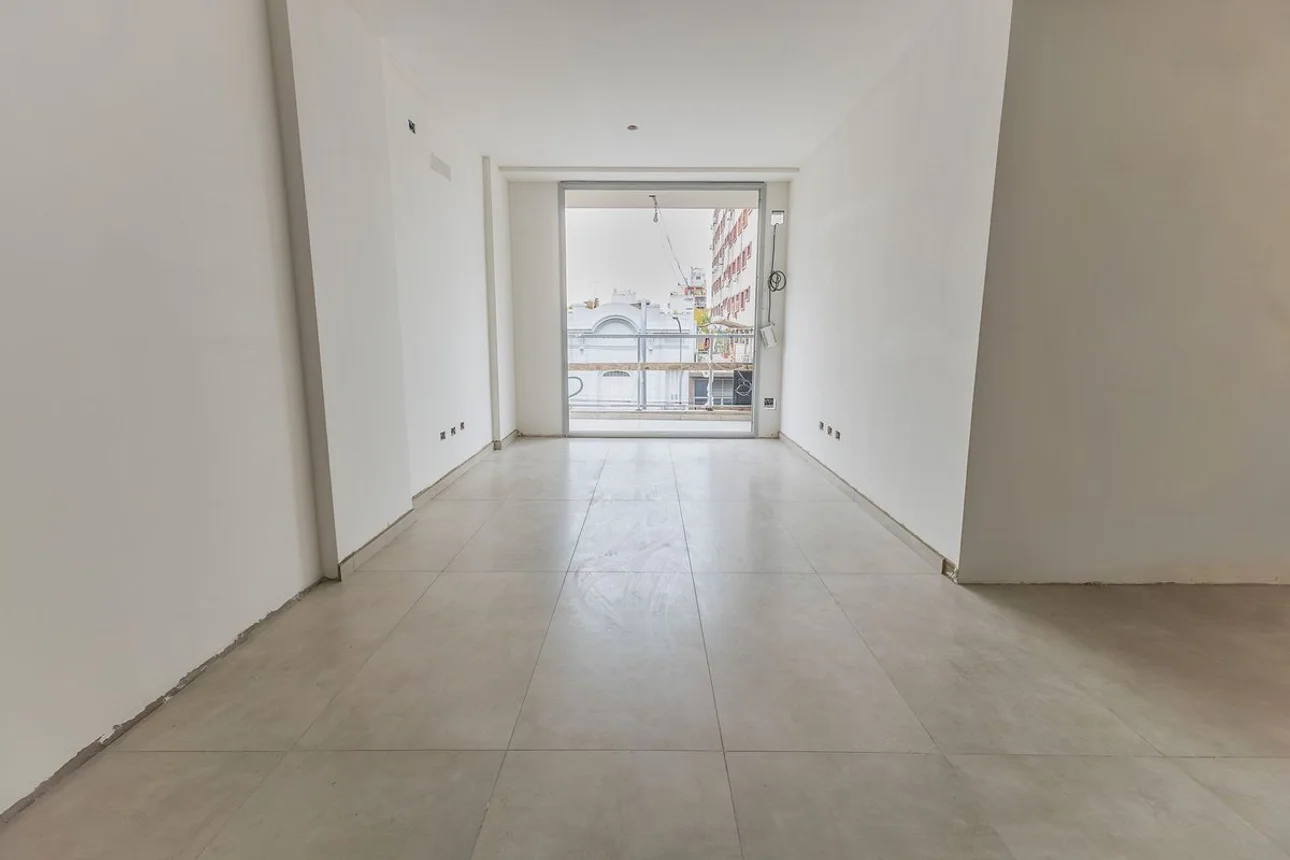 Departamento de 3 ambientes en venta en Vélez Sarsfield, Avenida Rivadavia 8800, foto 2