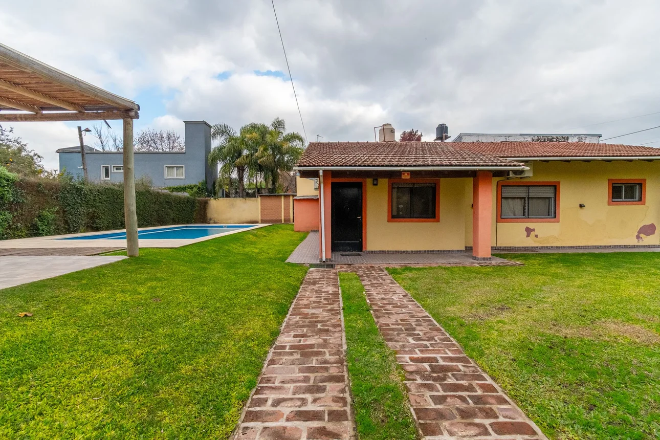 Casa de 4 ambientes en venta en Manuel Alberti, República Argentina 4200, foto 2