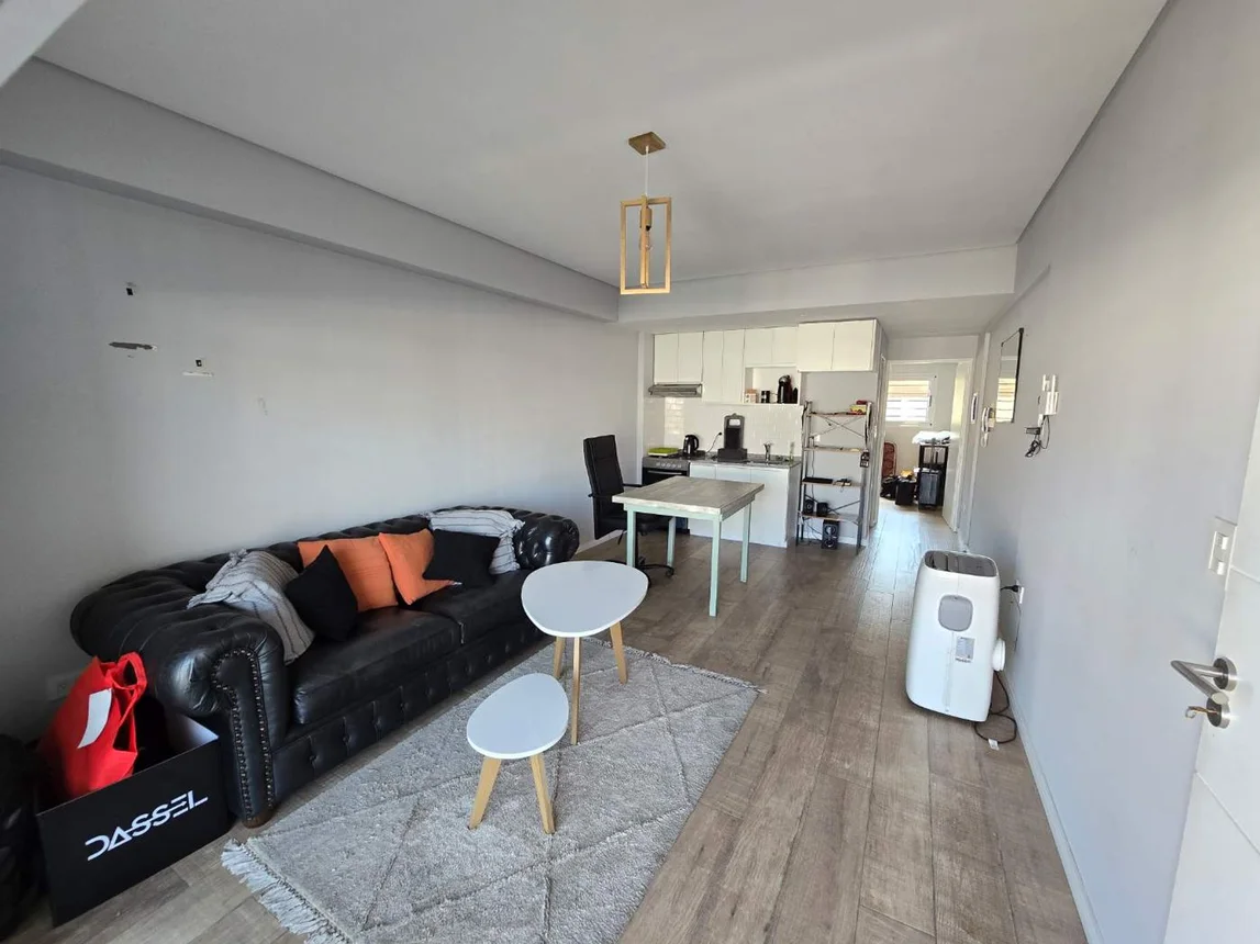 Semipiso de 2 ambientes en venta en Valentín Alsina, Senador J. Pallares 3100, foto 3